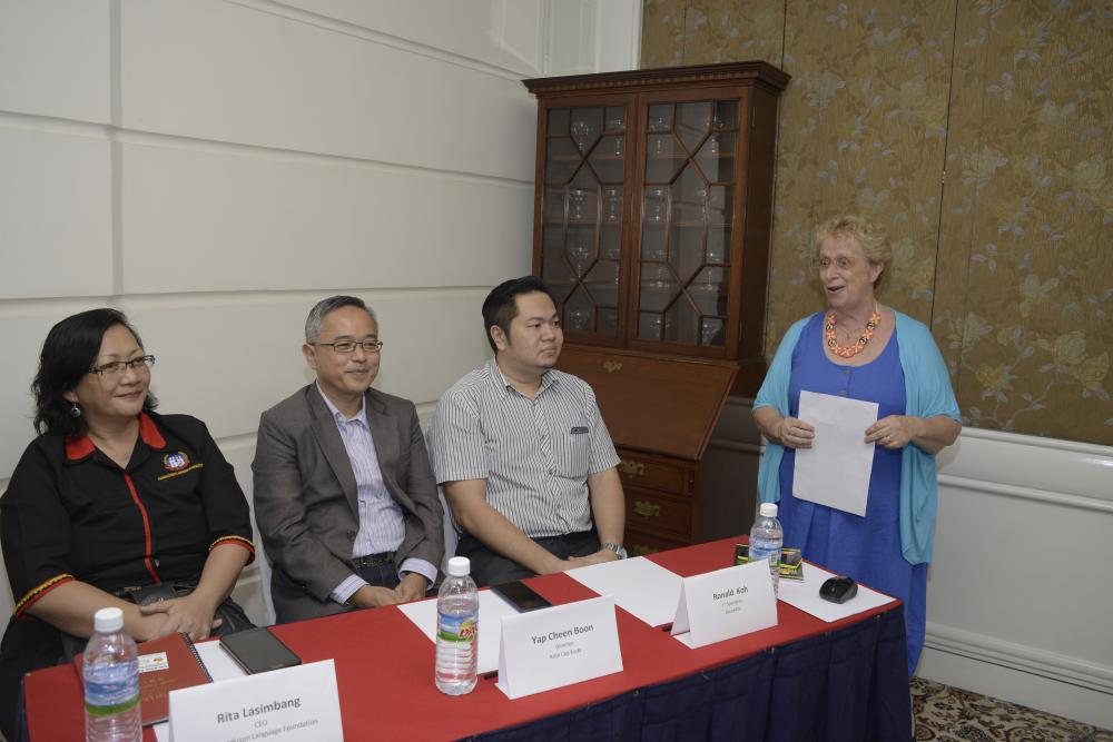 Same group, plus Jude Day, Festival Director KKIFF 2016